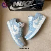 کتونی نایک جردن 1 بدون ساق لو رنگ آبی یخی طوسی (Jordan 1 Low)